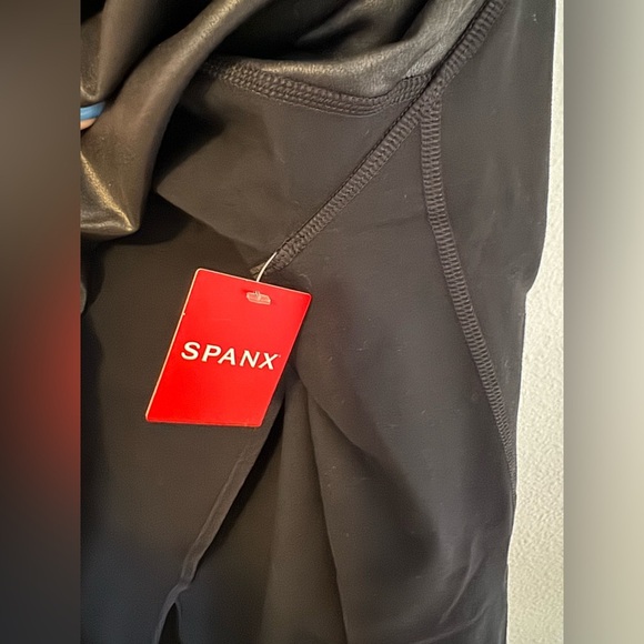 NEW Spanx Drape Front Jacket Black Faux Leather 3X Plus Stretch NWT - Picture 10 of 12